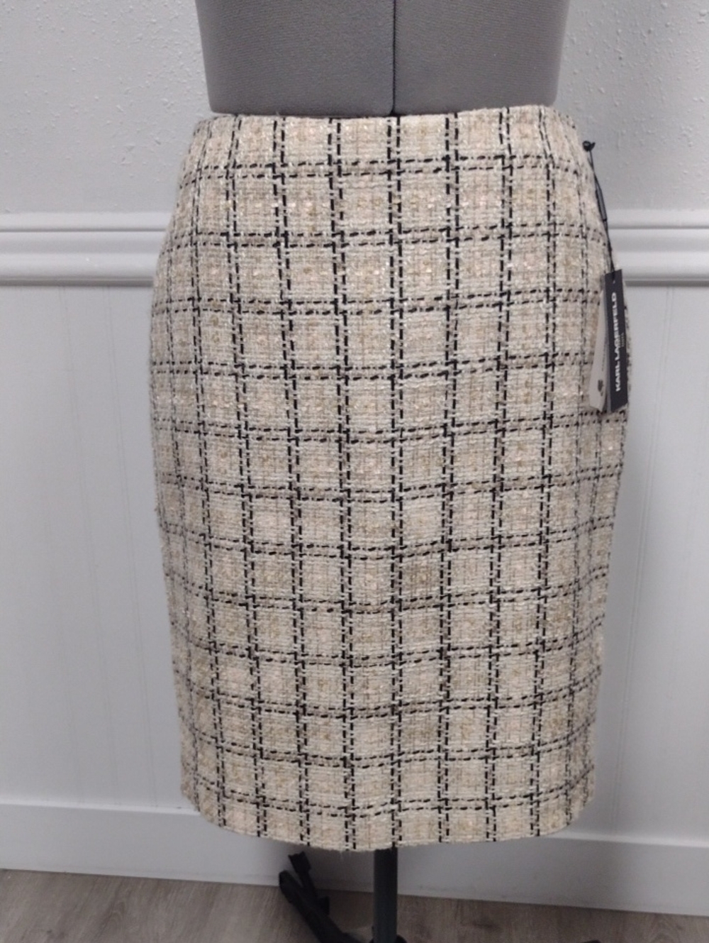 Karl Lagerfeld Cream Tweed Pencil Skirt with Black Check